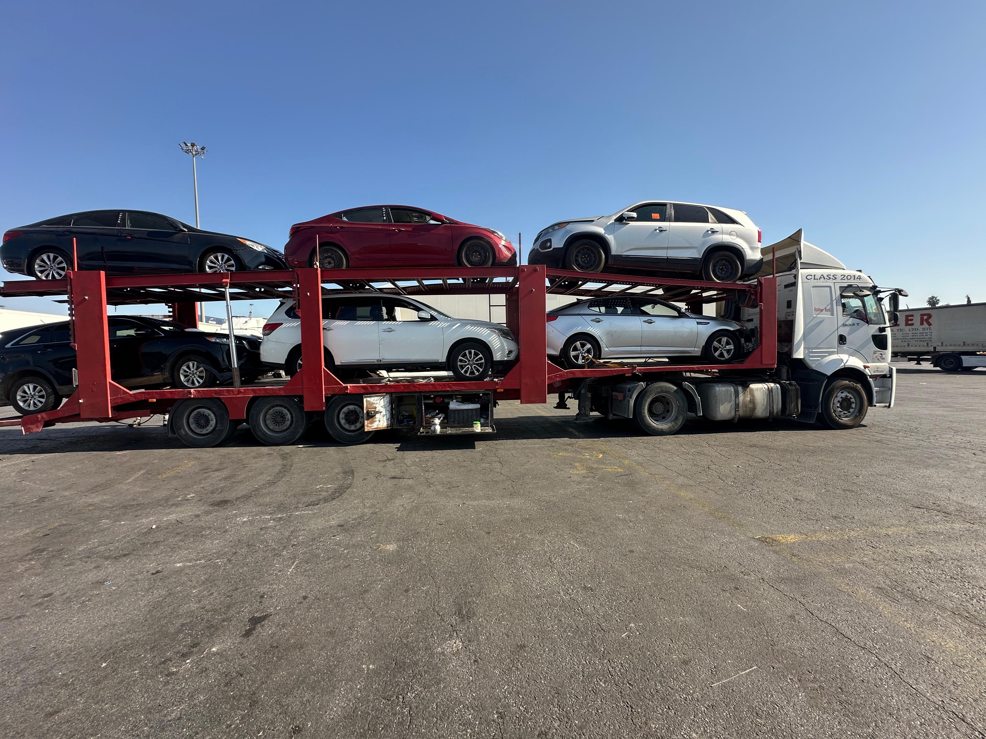 Logistics & Towing Image 2